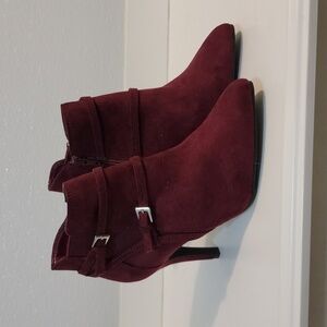 Style and Co. Zoey Booties Size  6